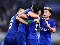 电竞竞猜官网:新任主教练大显神通，带领球队晋级下一轮